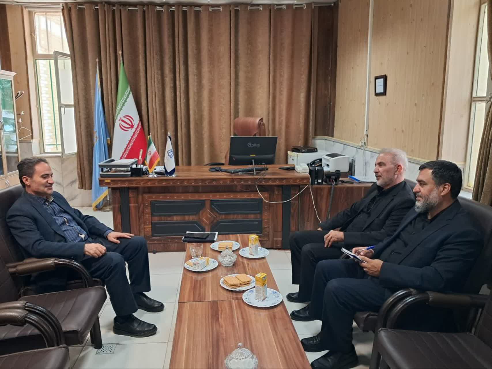 بازدید و بازرسی با موضوع مقابله با بحران از شبکه بهداشت فامنین